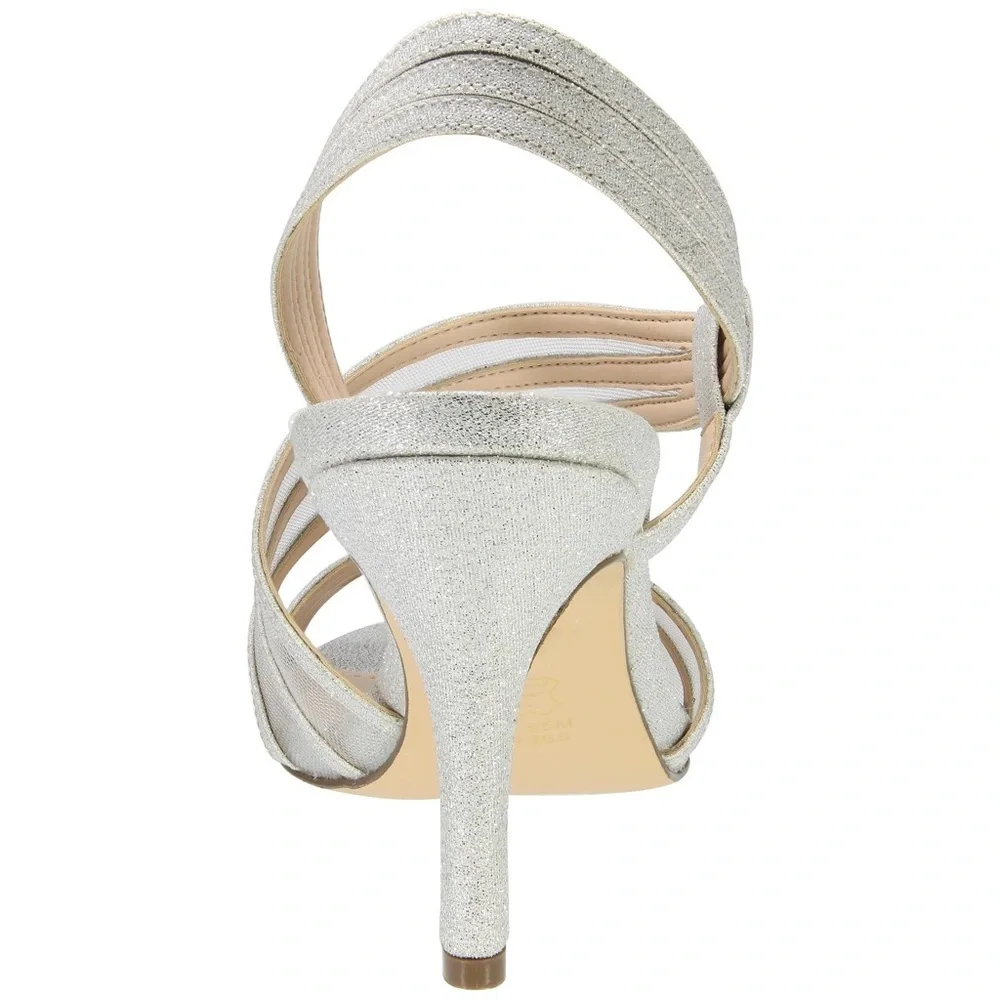 NINA Vitalia Sandals in Silver Wonderland